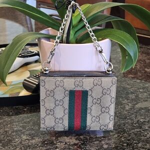 Gucci GG Supreme Web Monogram Ophidia Sherry Line Wallet W/Wristlet Chain Added